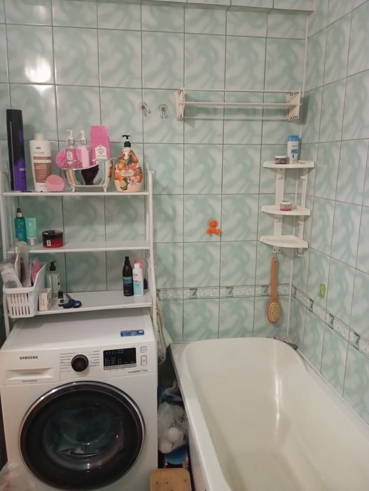 Продам 1 кім квартиру  пров Червоний