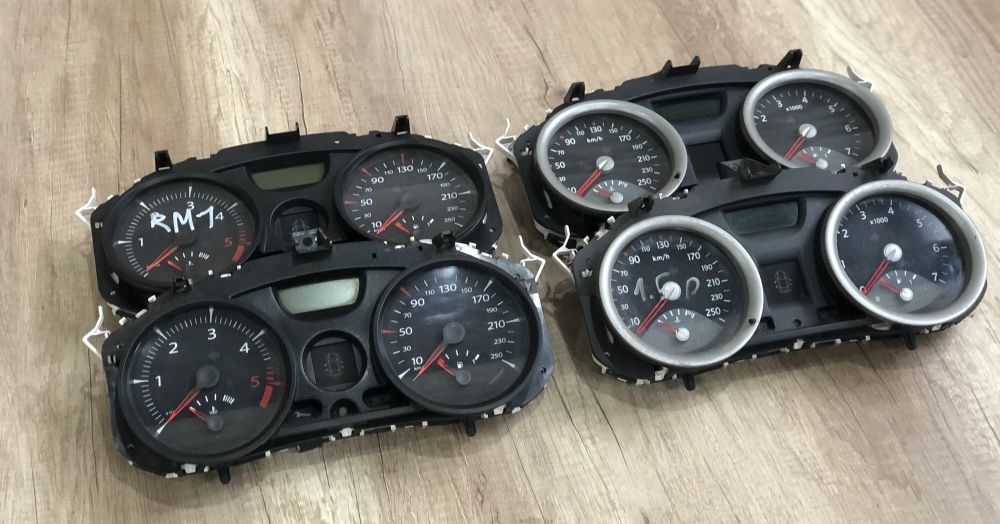 Рено Меган 2 панель приборов щиток спидометр