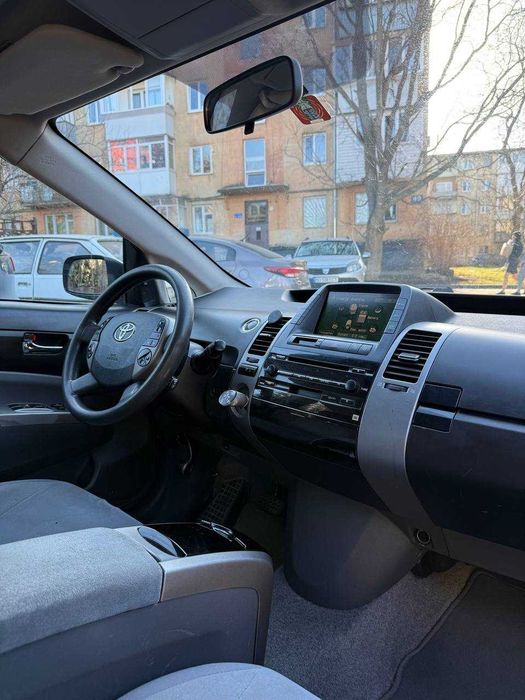 Оренда Toyota Prius