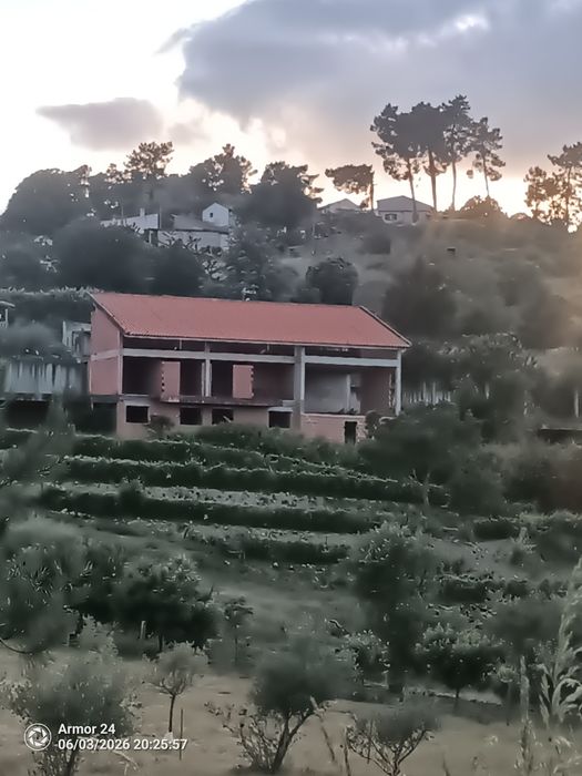 Casa em fase de acabamento