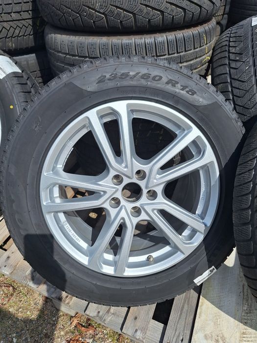 Koła zimowe Audi Q5  235 60r18