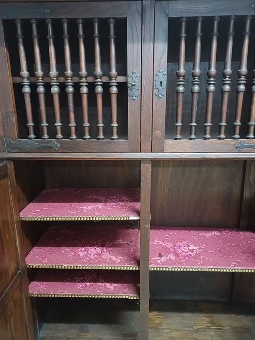 Móvel Louceiro madeira