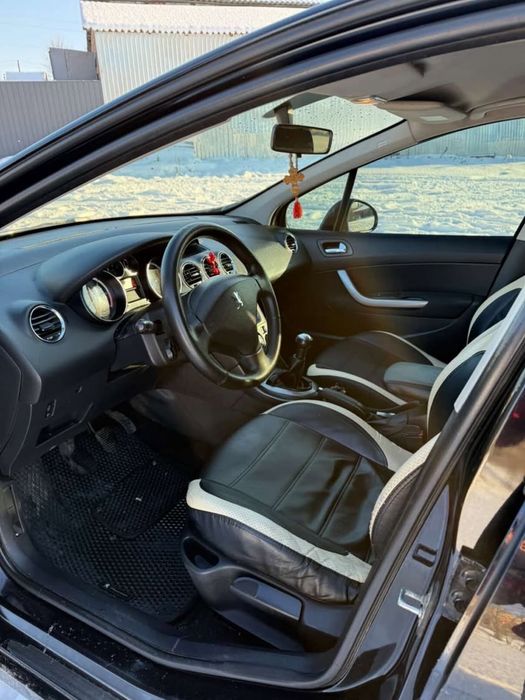 Peugeot 308     !