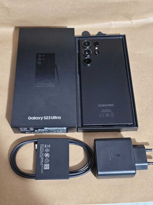 Samsung S23 ultra 12/512gb . Excelente Tudo de origem. Ecra sem riscos
