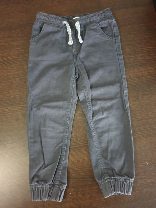 Spodnie chłopięce 104
