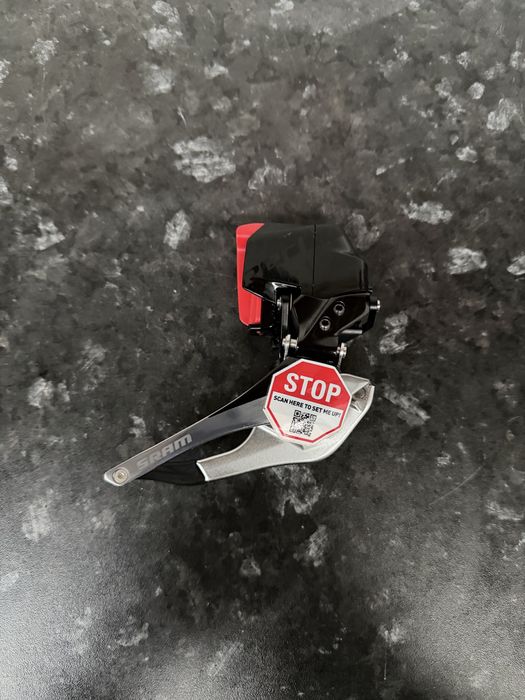 Desviador dianteiro Sram Red AXS