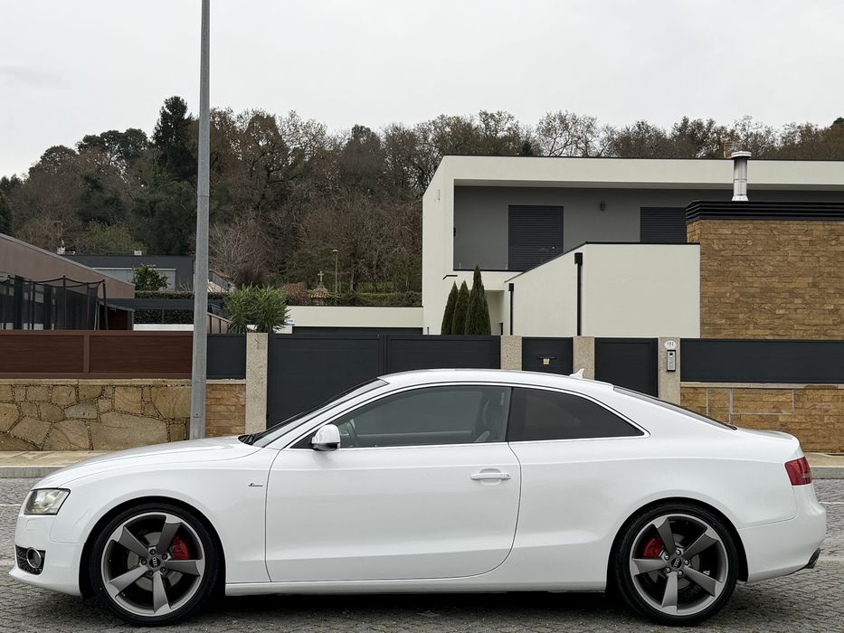 Audi A5 2.0 TDI S-LINE