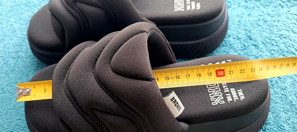 Klapki Bronx r-37 czarne