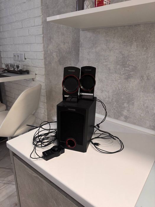 Фирма mikrolab колонки с саб буфером