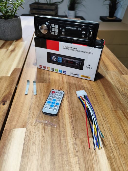 Radio 1 din universal novo