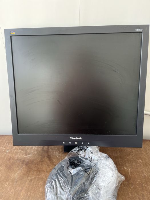 Продам мониторы в отличном состоянии