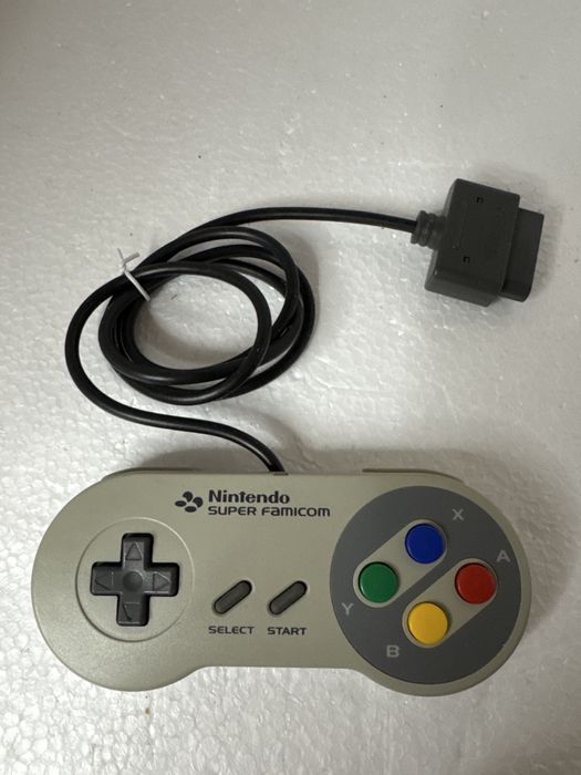 Kontroler pad do Nintendo Super Famicom / Super Nintendo SNES