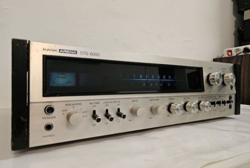 Wzmacniacz Rank Arena STG 6000