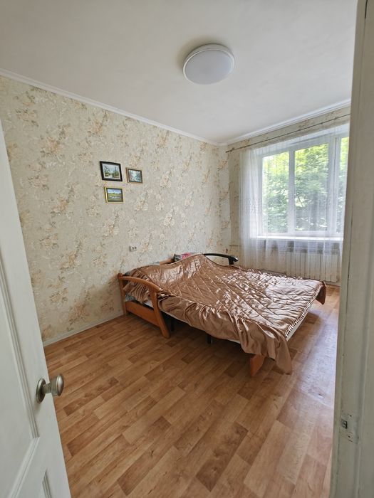 Продаж 2 к квартири, Харків, метро Захисників України