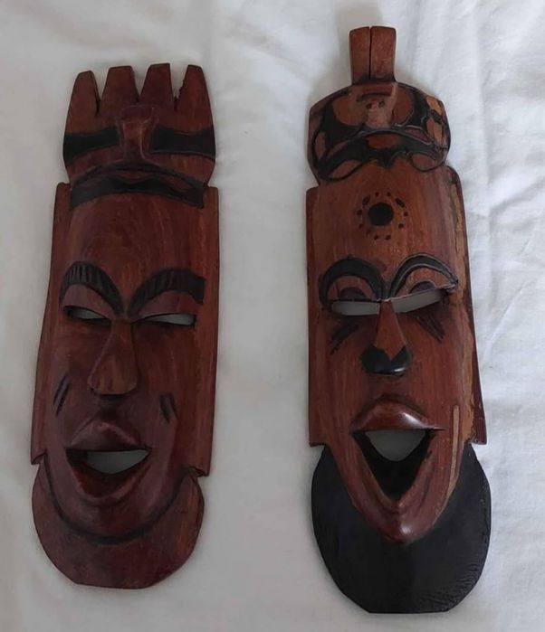 Par de máscaras Africanas Senegal esculpidas em madeira