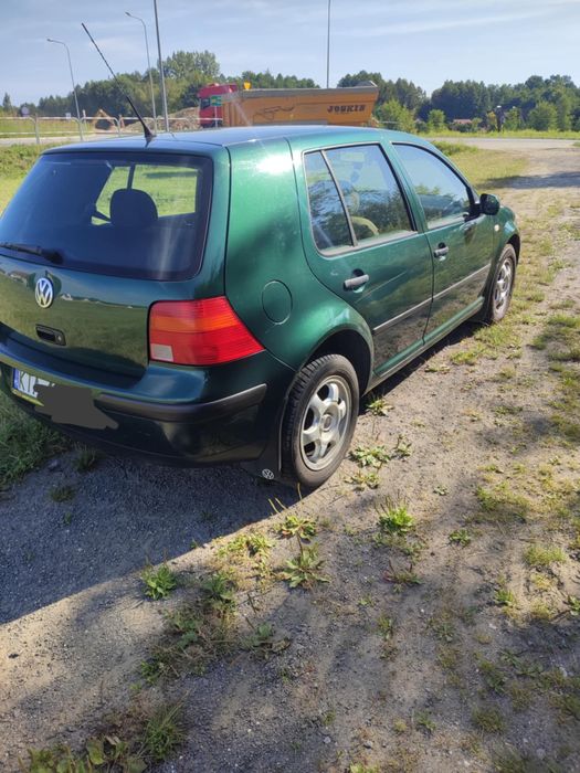 Volkswagen Golf 1.6 benzyna klima alufelgi