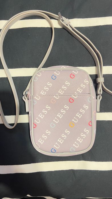 Bolsa DKNY e Guess