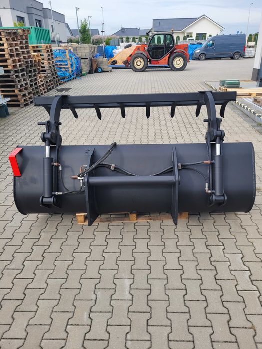 Krokodyl Łyżka Solidna Manitou