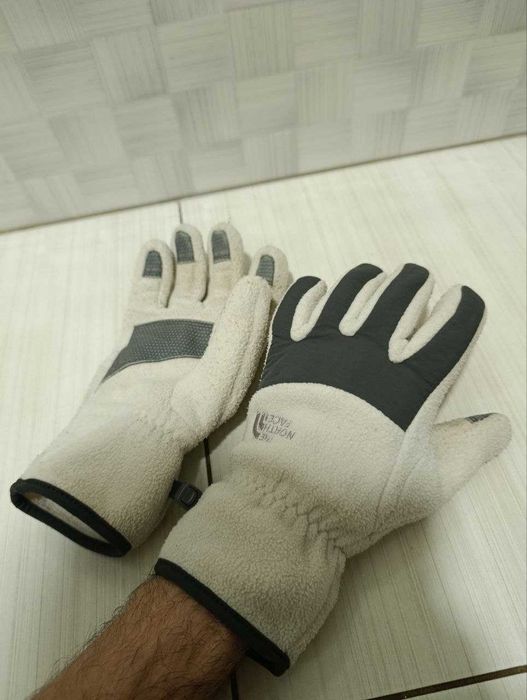 перчатки The North Face