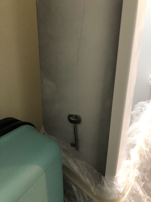 Porta Nova, design moderno, fechadura magnética