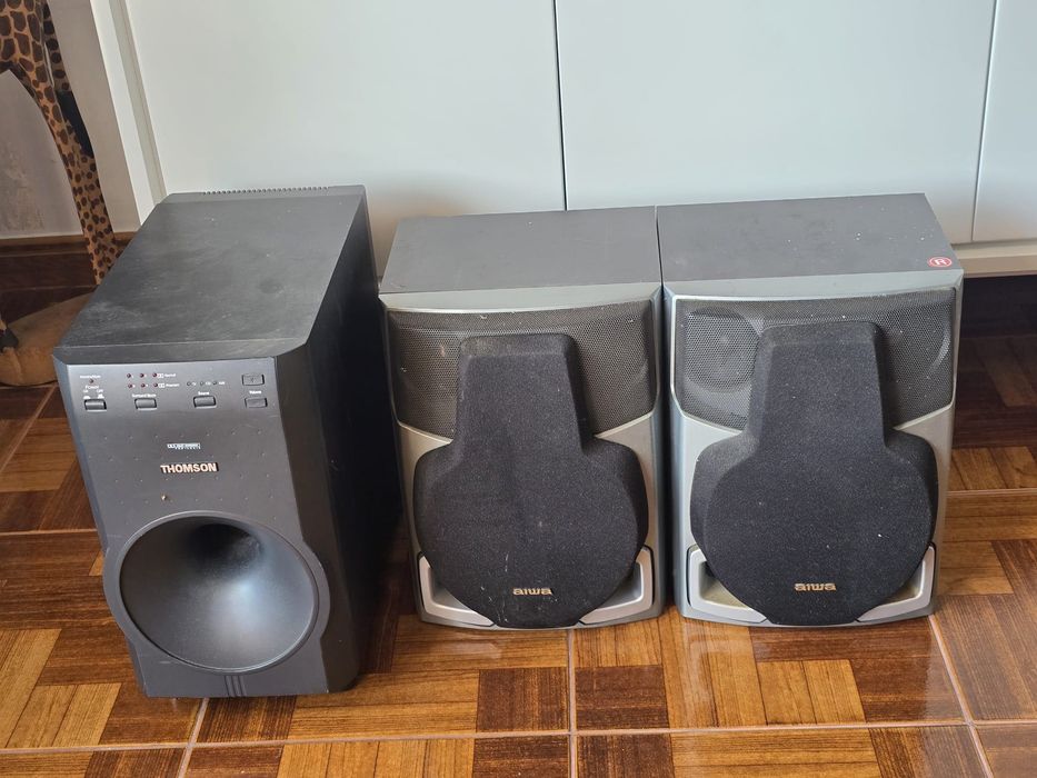 Duas colunas aiwa
