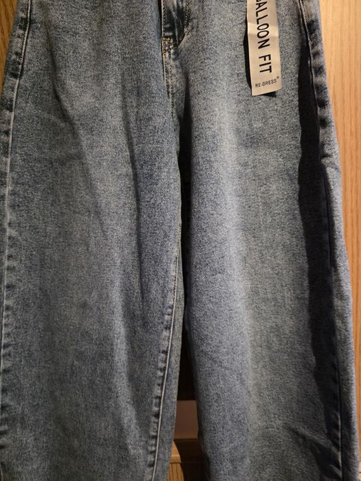 Jeansy damskie balloon fit