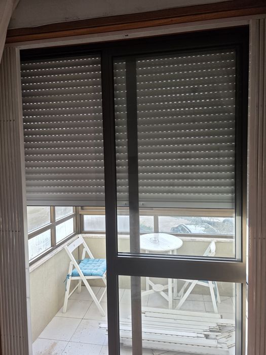 Reparação e instalação de Estores/Persianas