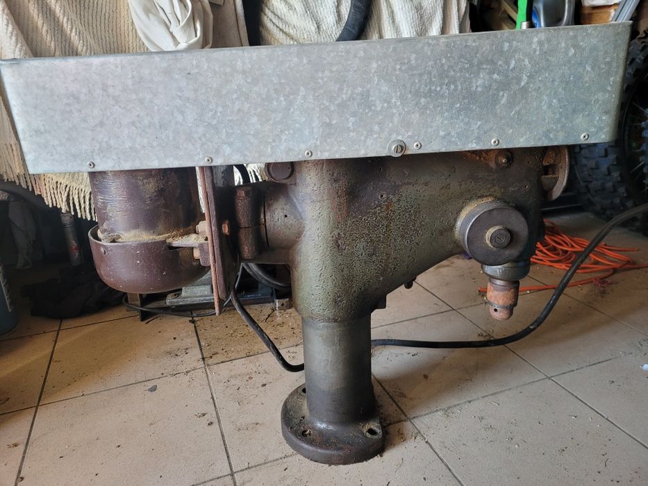 Wiertarka stołowa stara