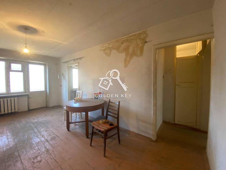 Продаж 3-кімнатної квартири на Соцмісті