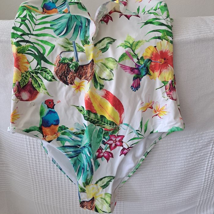 Fatos banho novos folhos alças M/L