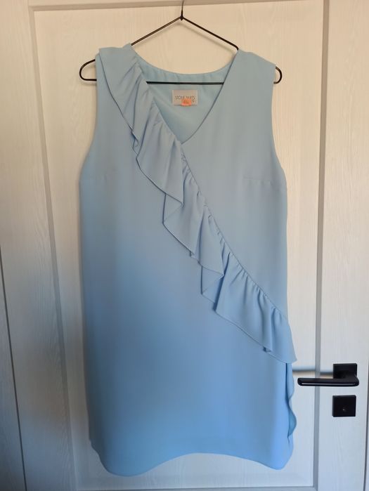 Błękitna sukienka Stone Skirts r. 40 L
