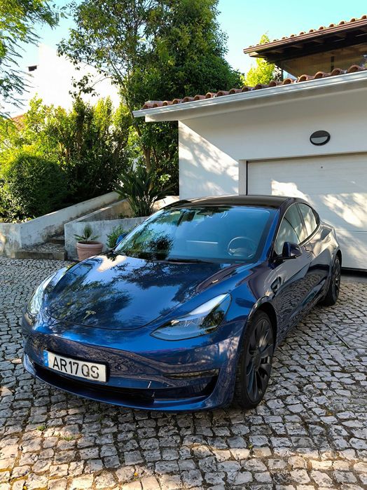 Tesla Model 3 Performance