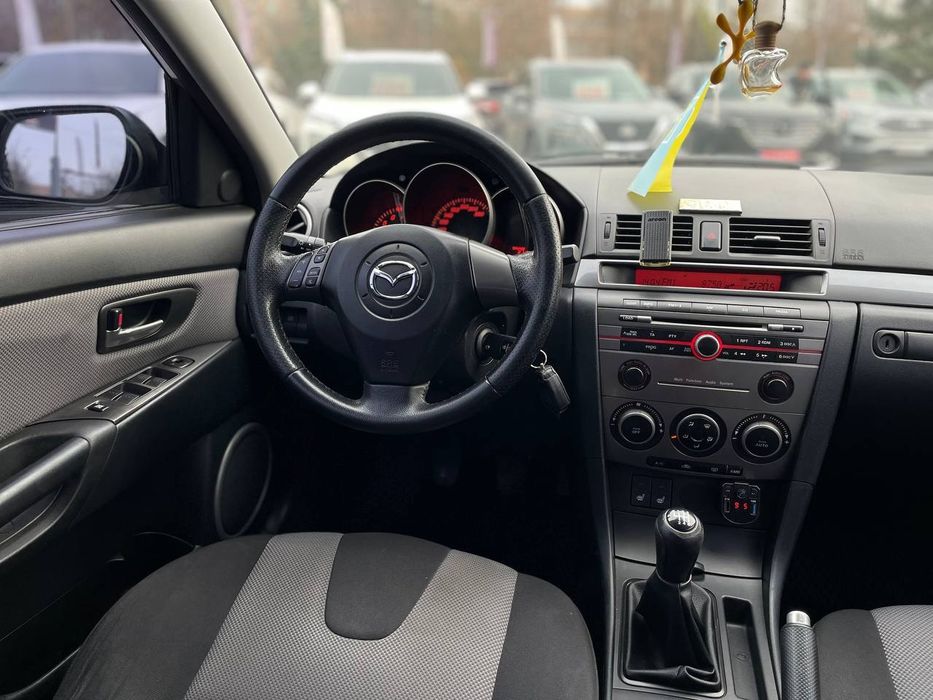Mazda 3 №3858 (ВНЕСОК від 10%) Альянс Авто Кривий Ріг