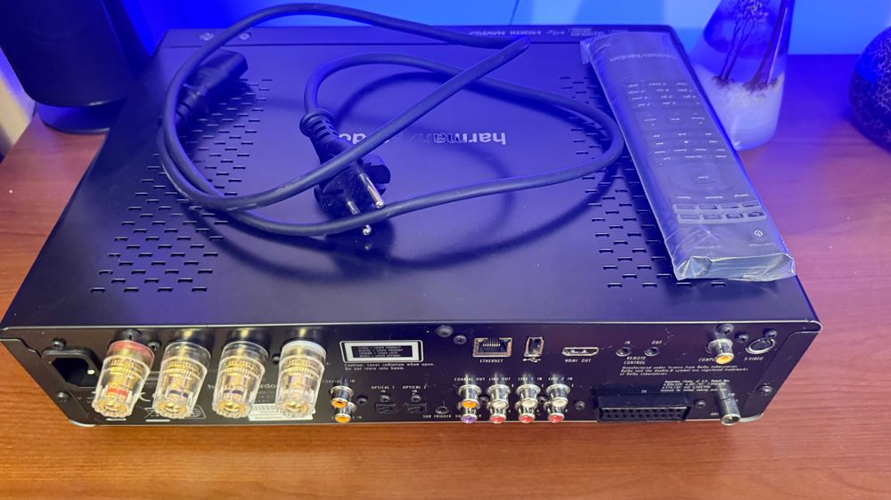 Amplituner kina domowego Harman Kardon H2X0