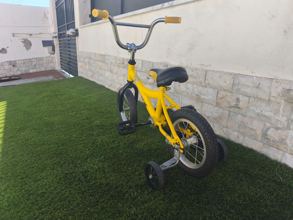 Bicicleta criança em óptimo estado