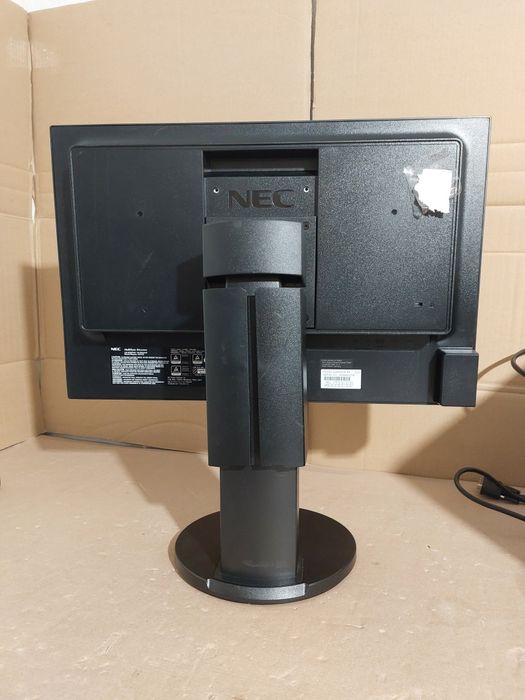 Монітор NEC  L221V3, DisplayPort,  DVI.  VGA. USB, Вмонтовані Динаміки