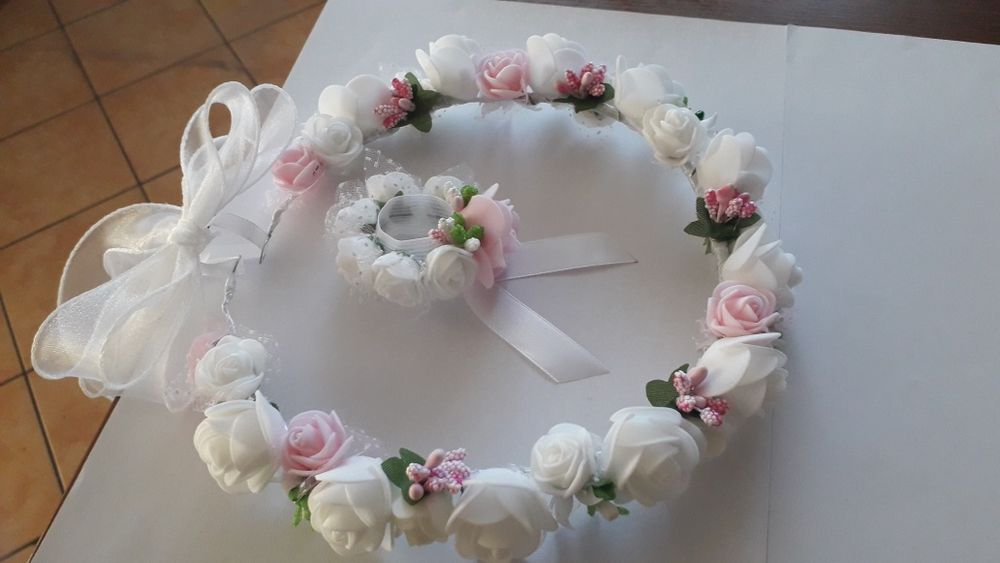 Wianek i ozdoba świecy