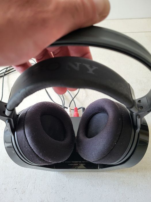 Słuchawki bezprzewodowe Sony TMR-TF840R
