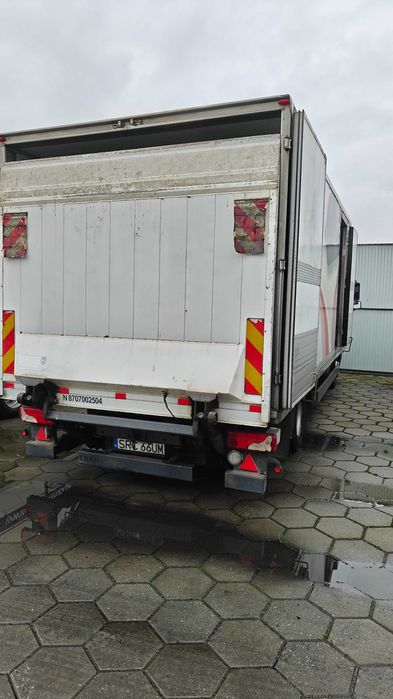 MAN 12.220 chłodnia