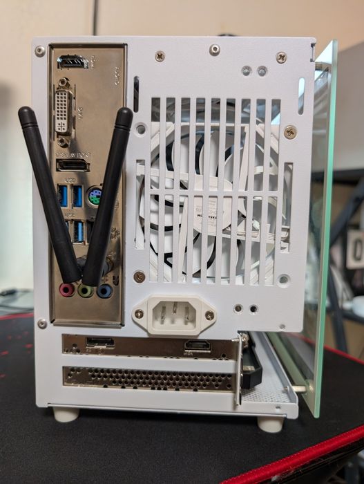 Mini pc I7-9700f, Radeon 6500xt