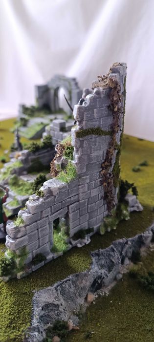 wargaming Ruiny – budynek 2 poziomy 28mm teren