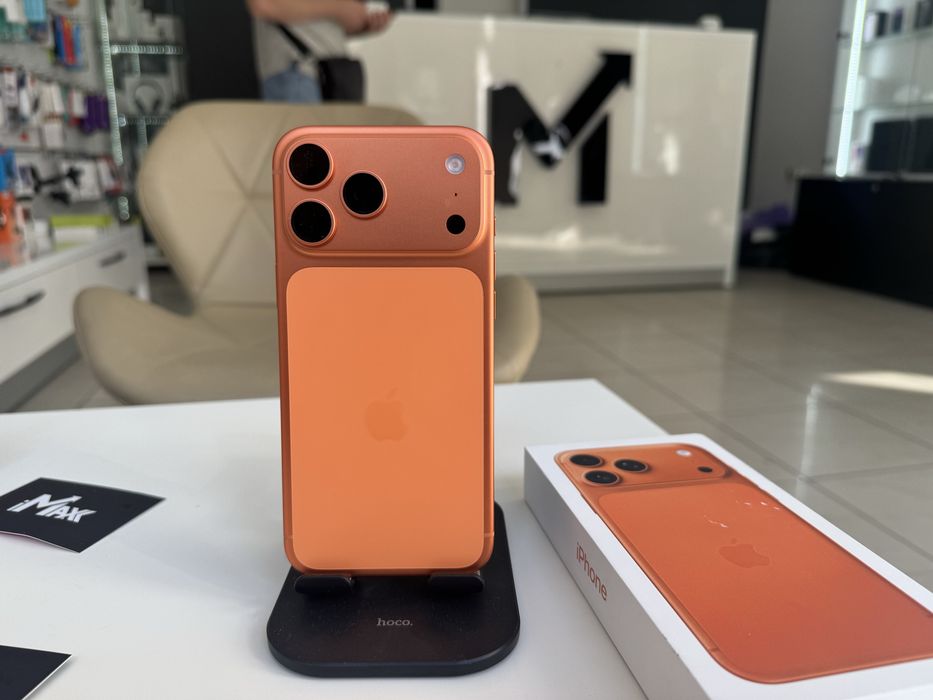 iPhone 17 Pro, 17 Pro Max 256, 512, 1Tb, 2Tb Orange, Blue, Silver