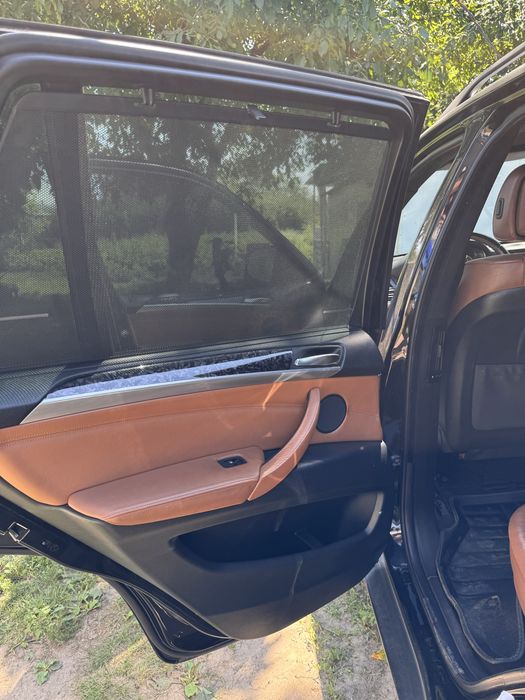 Продам BMW X5 E70