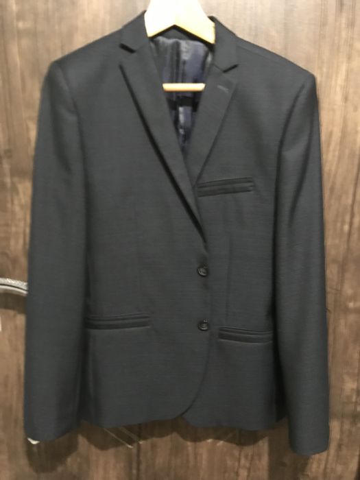 Чоловічий костюм