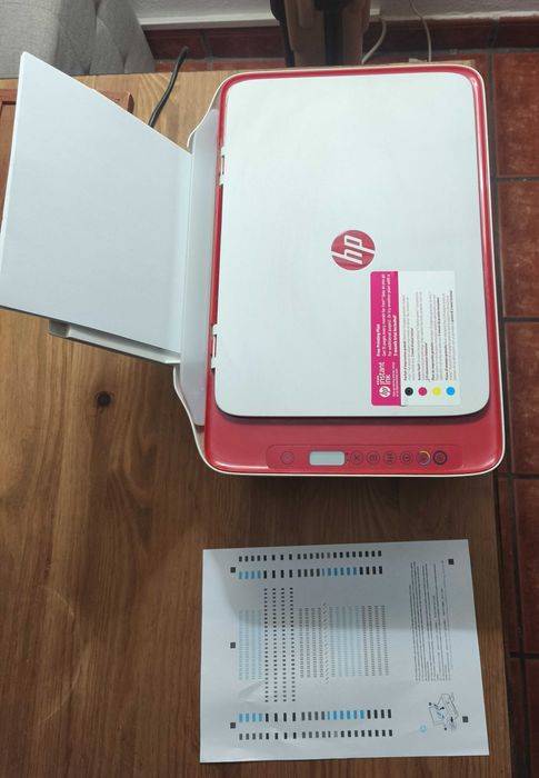 Impressora multifunções HP Deskjet 2600 com Wi-fi