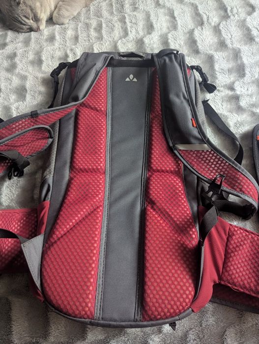 Велорюкзак Vaude Bracket 22