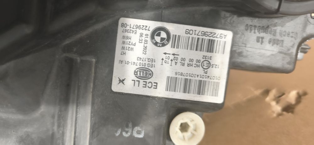 Vendo  vário.   material BMW