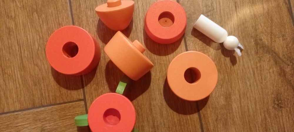Elefun drewniana zabawka marchewka z królikiem układanka