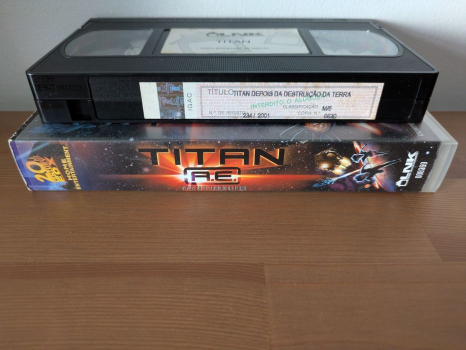 VHS " Titan A.E " 2000 (Opt. Estado)