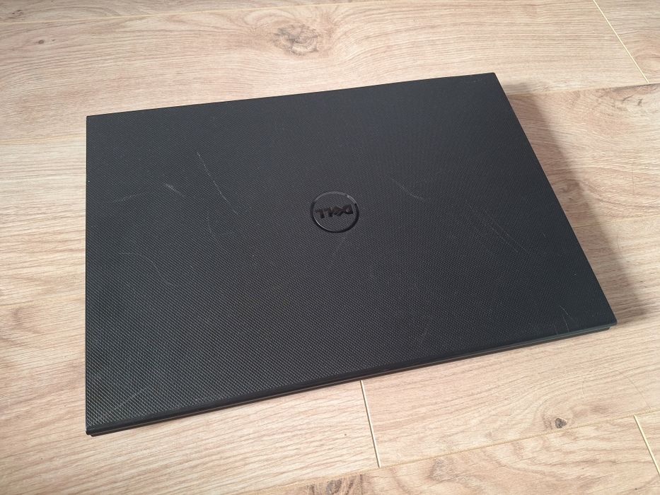 Laptop Dell 3542 Inspiron 15, i5 585 GB,  8Gb RAM, Windows 11
